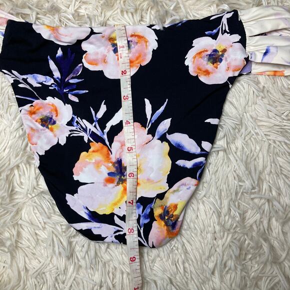 Handmade | Juniors lavender floral bikini bottom NWOT - Picture 6 of 6